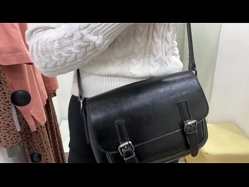 ❤️ Vieša jaunos kalės FeralBerry masturbacija su dildo aprangos kambaryje ❤ Porno prie lt.taxiporec.top ❌